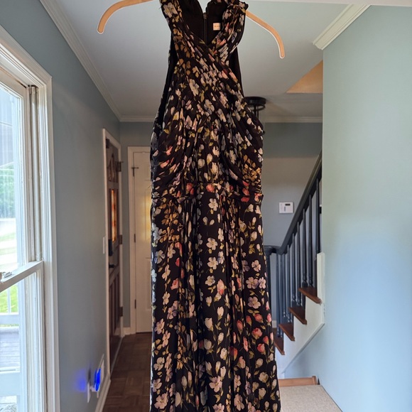 Monique Lhuillier Cross Front Halter Neck Floral Pleated Gown - Picture 3 of 7